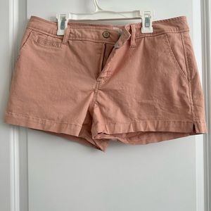 NWOT - MARKET & SPRUCE Madison Mid Rise Chino Short - Size 8 - Coral
